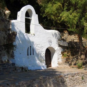 Chapel port Agios Nikolaos