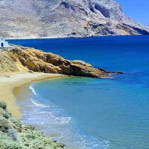 Chiesa sul mare ad Anafi