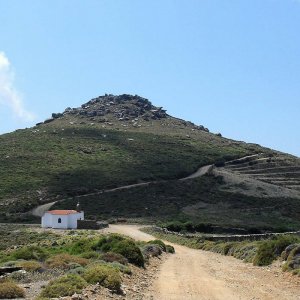 SCenic Walk in Andros