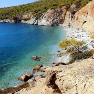 The beaches of Angistri