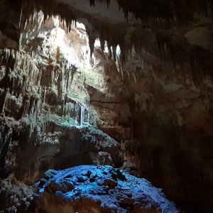 interno grotte olympi, chios