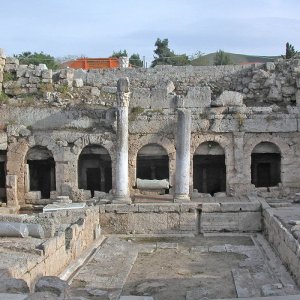 vista della fontana di pirene, corinto