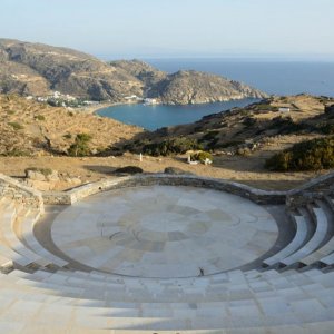 Il Teatro sull'isola di Ios