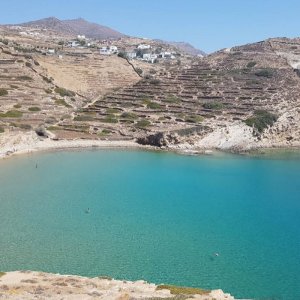 Spiaggia Kolitsani Ios