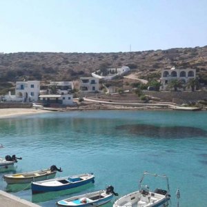 Boats on Iraklia