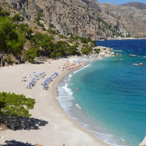 vista dall' alto spiaggia karpathos