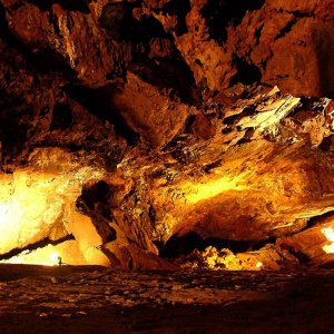 Le grotte Katafyki di kythnos