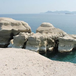 Scogliera di Sarakiniko Milos