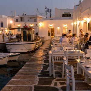 taverna Paros