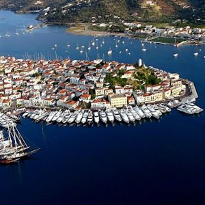 Vista porto Poros