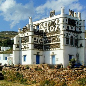 vista casa tradizionale tinos