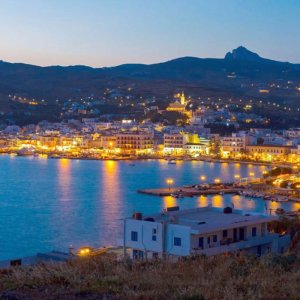 Tinos by night